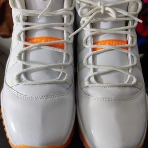 OG 2015 Jordan 11 Citrus 8Y